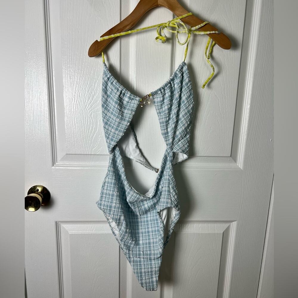 L*Space White Blue Plaid Ocean Charm Rizzo Cut Out One Piece in Powder Blue L - Picture 2 of 11